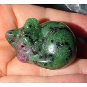 Cat‎ figure Green Ruby Zoisite Gem Cat Stone